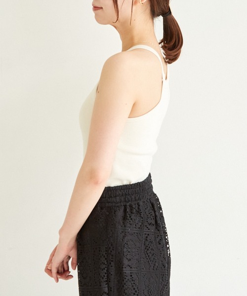 paravion（パラビオン）の「【カップ付きで楽ちん】ホルターネックタンク（タンクトップ・レディース・ブラック/アイボリー/オレンジ・FREE）」の5枚目の写真