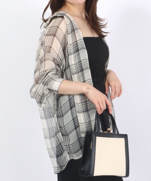 Salong hameu(サロン ハミュー)の「チェック柄シアーシースルーシフォンシャツブラウス レディース(シャツ/ブラウス・レディース・ブラック/アイボリー・M/L)」の14枚目の写真