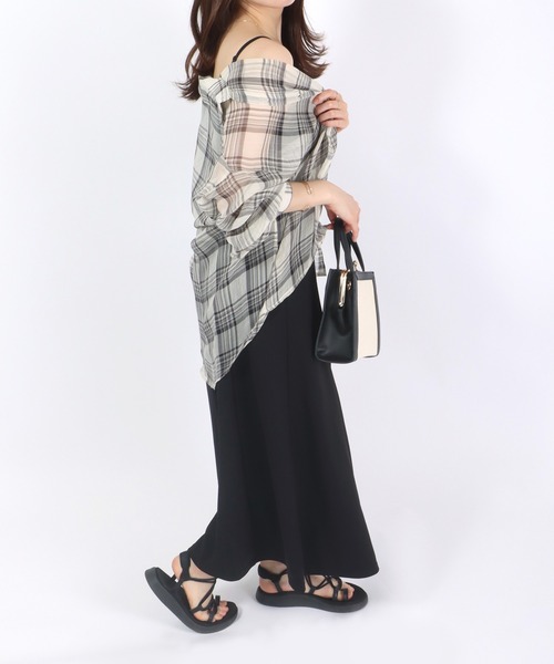 Salong hameu(サロン ハミュー)の「チェック柄シアーシースルーシフォンシャツブラウス レディース(シャツ/ブラウス・レディース・ブラック/アイボリー・M/L)」の17枚目の写真