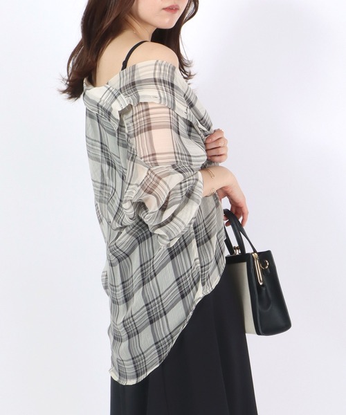 Salong hameu(サロン ハミュー)の「チェック柄シアーシースルーシフォンシャツブラウス レディース(シャツ/ブラウス・レディース・ブラック/アイボリー・M/L)」の16枚目の写真