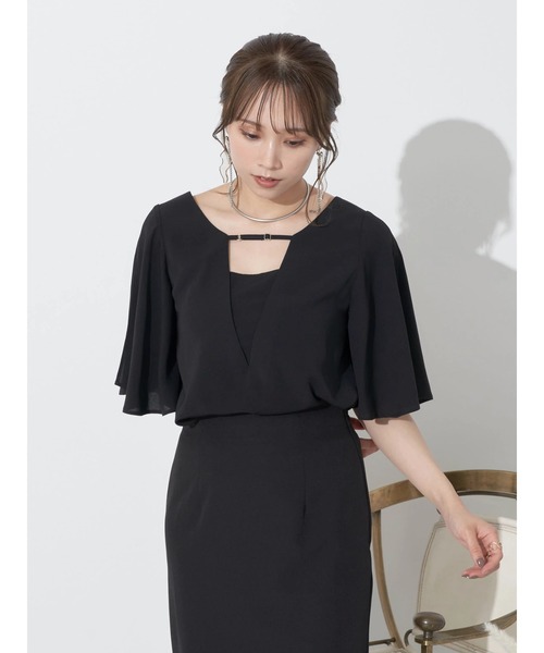 earth music&ecology（アースミュージックアンドエコロジー）の「2WAYショルダースリットブラウス（シャツ/ブラウス・レディース・オフホワイト/ブラック/サックスブルー・FREE）」の4枚目の写真