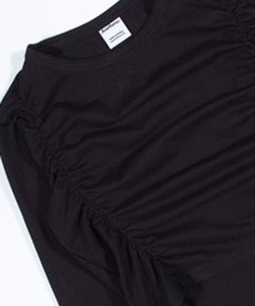 ALAND（エーランド）の「Anothera／シャーリングTOP 2199718（Tシャツ/カットソー・レディース・ブラック/カーキ/ベージュ・FREE）」の10枚目の写真