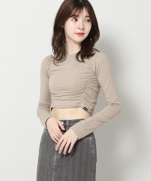 ALAND（エーランド）の「Anothera／シャーリングTOP 2199718（Tシャツ/カットソー・レディース・ブラック/カーキ/ベージュ・FREE）」の20枚目の写真