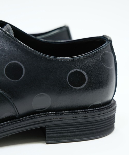 JUCO.（ジュコ）の「はじまりの黒シューズ -LADIES & MENS-（その他シューズ・レディース・ブラック×ホワイト/ブラック×ブラック・23.0cm/26.5cm/24.5cm/27.5cm/23.5cm/24.0cm/25.5cm/25.0cm）」の21枚目の写真
