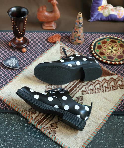 JUCO.（ジュコ）の「はじまりの黒シューズ -LADIES & MENS-（その他シューズ・レディース・ブラック×ホワイト/ブラック×ブラック・23.0cm/26.5cm/24.5cm/27.5cm/23.5cm/24.0cm/25.5cm/25.0cm）」の14枚目の写真