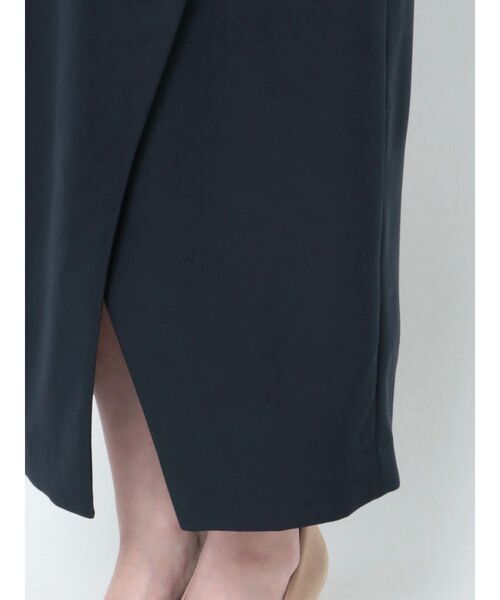 LAGUNAMOON(ラグナムーン)の「【WEB限定】LADYハーフスリーブレースカッティングドレス(ドレス・レディース・ブラック/ネイビー・SMALL/MEDIUM)」の16枚目の写真