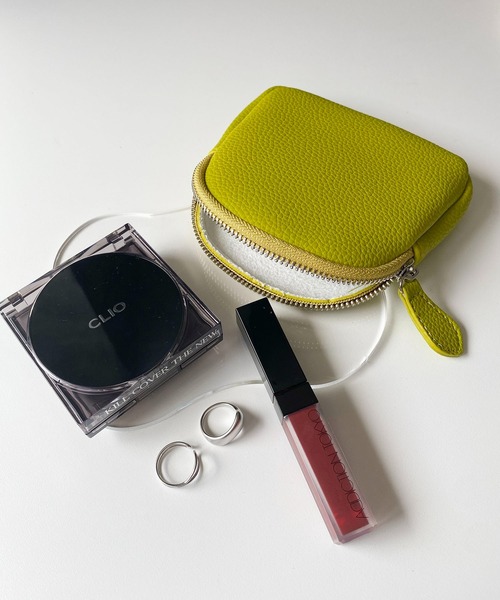 EPICKS（エピックス）の「ラウンドミニポーチ（ポーチ・レディース・イエロー/ブラウン/ホワイト/グリーン/ブラック・FREE）」の5枚目の写真