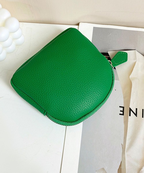 EPICKS（エピックス）の「ラウンドミニポーチ（ポーチ・レディース・イエロー/ブラウン/ホワイト/グリーン/ブラック・FREE）」の16枚目の写真