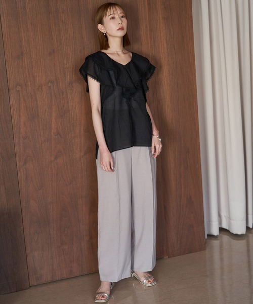 ROPE' PICNIC（ロペピクニック）の「【emur/エミュール】洗える/ラッフルカラーブラウス（シャツ/ブラウス・レディース・ホワイト/ブラック・38）」の3枚目の写真