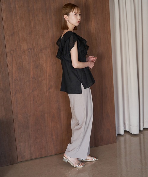 ROPE' PICNIC（ロペピクニック）の「【emur/エミュール】洗える/ラッフルカラーブラウス（シャツ/ブラウス・レディース・ホワイト/ブラック・38）」の16枚目の写真