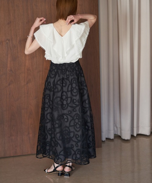 ROPE' PICNIC（ロペピクニック）の「【emur/エミュール】洗える/ラッフルカラーブラウス（シャツ/ブラウス・レディース・ホワイト/ブラック・38）」の11枚目の写真