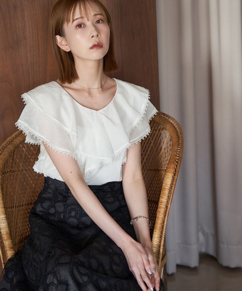 ROPE' PICNIC（ロペピクニック）の「【emur/エミュール】洗える/ラッフルカラーブラウス（シャツ/ブラウス・レディース・ホワイト/ブラック・38）」の6枚目の写真