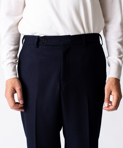 DESIGNWORKS(デザインワークス)の「ハニカムコーデュラーウールストレッチ パンツ(スラックス・メンズ・ネイビー/グレー・46/44)」の19枚目の写真