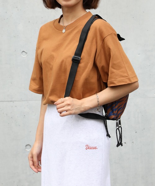 Printstar(プリントスター)の「【Printstar】5.6オンス ヘビーウェイト ニュアンスカラーTシャツ ヴィンテージカラー ※00095(Tシャツ/カットソー・メンズ・ブルー/キャメル/サンドベージュ/コーラルピンク/ラベンダー/グレー/ライトベージュ/ライトブルー/ライトピンク/セージグリーン/ダークブラウン・XXL/S/XL/L/M)」の16枚目の写真