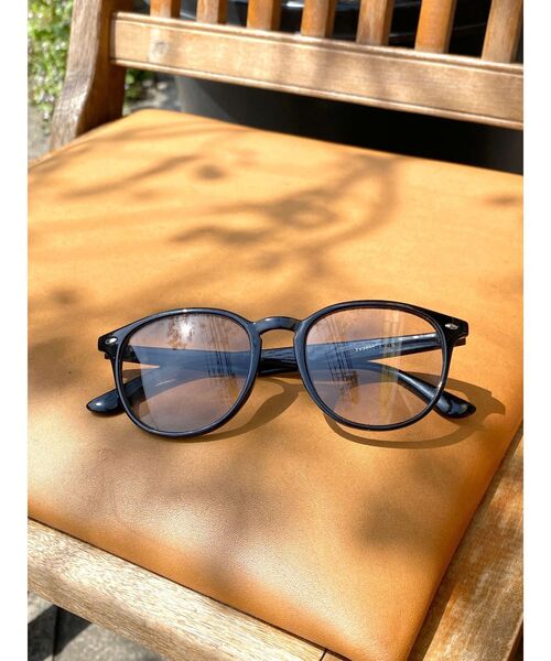 Ungrid（アングリッド）の「グレーレンズサングラス（サングラス・レディース・ブラック・FREE）」の4枚目の写真