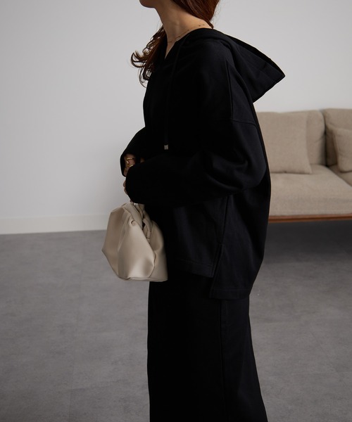 RANAN（ラナン）の「裏起毛Vネックパーカーセットアップ（セットアップ・レディース・グレイッシュベージュ/オレンジ/ブラック・L/LL/M）」の8枚目の写真