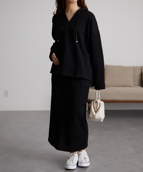 RANAN（ラナン）の「裏起毛Vネックパーカーセットアップ（セットアップ・レディース・グレイッシュベージュ/オレンジ/ブラック・L/LL/M）」の20枚目の写真