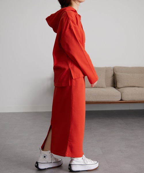 RANAN（ラナン）の「裏起毛Vネックパーカーセットアップ（セットアップ・レディース・グレイッシュベージュ/オレンジ/ブラック・L/LL/M）」の22枚目の写真