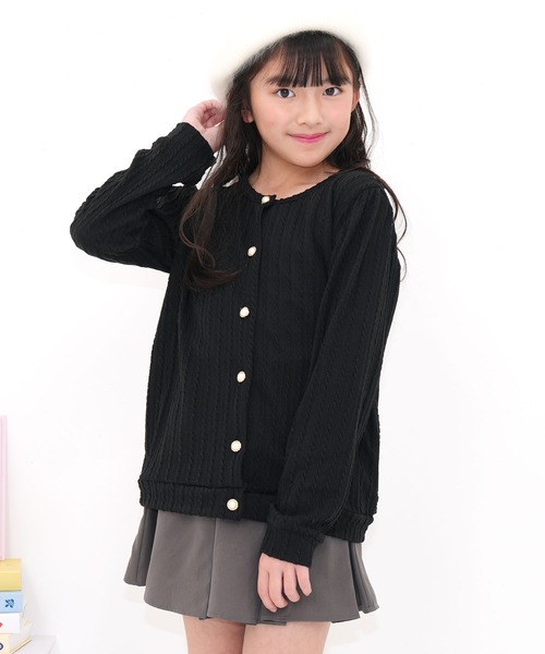 Bee des Bee（ビーデスビー）の「模様編み風カーディガン（カーディガン/ボレロ・キッズ・ブラック/ピンク/アイボリー/ライトピンク/チャコール/モカ/ライトブルー/ブラウン/アイボリー系/グレー/パープル・100cm/110cm/120cm/130cm/140cm/150cm）」の2枚目の写真