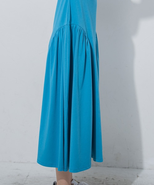 VICKY（ビッキー）の「【すっぽり楽ちん】カットギャザー切替フレアワンピース《洗濯機で洗える》（ワンピース・レディース・ベージュ/ブラック/ブルー・M）」の14枚目の写真