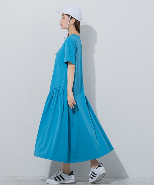 VICKY（ビッキー）の「【すっぽり楽ちん】カットギャザー切替フレアワンピース《洗濯機で洗える》（ワンピース・レディース・ベージュ/ブラック/ブルー・M）」の19枚目の写真