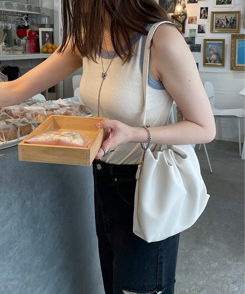 LE MORE（リモア）の「配色ボートネックノースリーブTEE（タンクトップ・レディース・アイボリー/ブラック・FREE）」の15枚目の写真