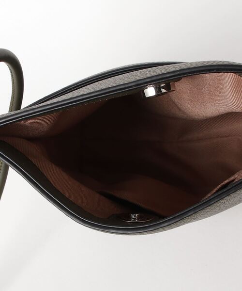 L.E.D.BITES（エルイーディーバイツ）の「シュリンク　ミニショルダーバッグ（ショルダーバッグ・メンズ・ネイビー/ブラック/カーキ・ONE SIZE）」の8枚目の写真