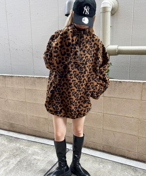 WC(ダブル シー)の「レオパードビッグフリース(スウェット・レディース・ベージュ/ブラウン・FREE)」の7枚目の写真