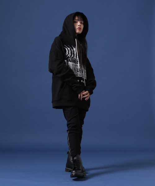 DANKE SCHON（ダンケシェーン）の「【WEB&DEPOT限定】DankeSchon/ダンケシェーン/BAT SWT HOODY/バッドスウェットパーカー（パーカー・レディース・ブラック/グレー/ホワイト/ベージュ・M/L）」の14枚目の写真