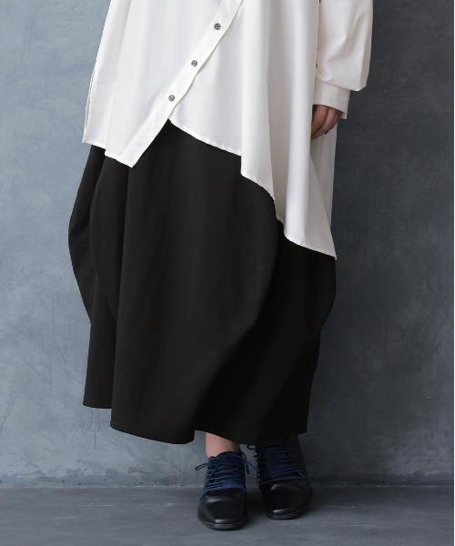 n'OrLABEL（ノアールレーベル）の「『変形コクーンカットソースカート』（スカート・レディース・ボルドー/ブラック/杢グレー・FREE）」の4枚目の写真
