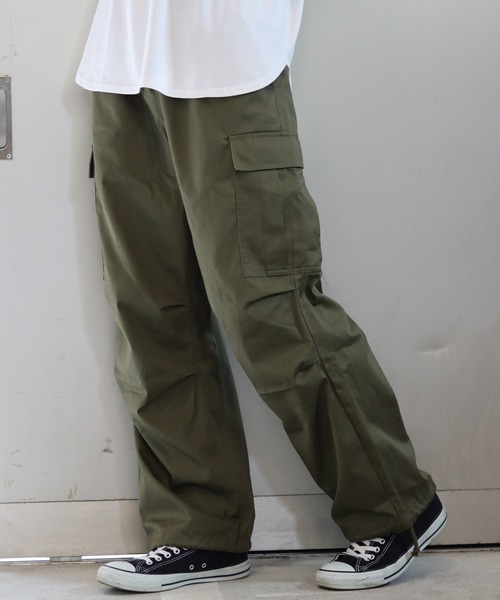 SITRY(シトリー)の「Twill wide cargo pants/ツイル ワイド カーゴパンツ(カーゴパンツ・メンズ・カーキ/ブラック/オフホワイト・LL/M/L)」の6枚目の写真