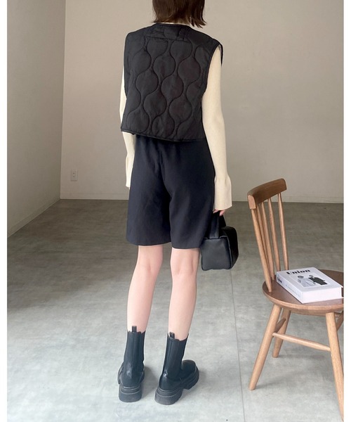 She's Closet(シーズクローゼット)の「袖フレアタイトハイネック長袖ベルスリーブタートルリブニットプルオーバー(ニット/セーター・レディース・レッド/ブラック×ホワイト/ブルー/ブラック/アイボリー/グレー/ペールイエロー・FREE)」の15枚目の写真