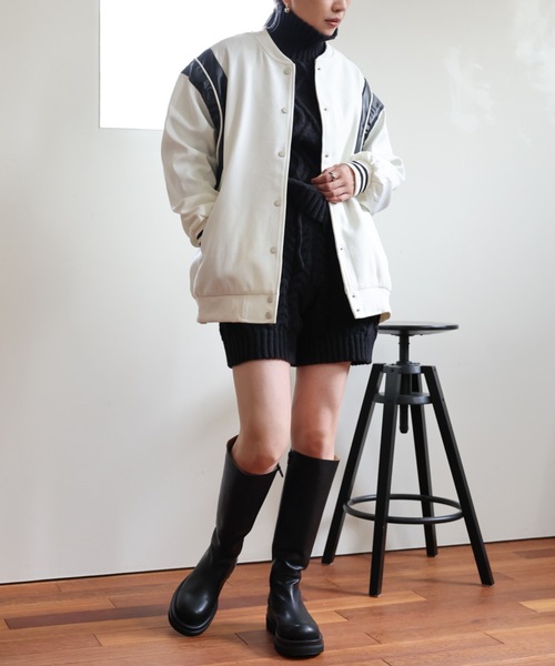 ULEULA（ウルア）の「ショルダーハイブリットスタジャン（スタジャン・レディース・アイボリー/ブラック・FREE）」の8枚目の写真