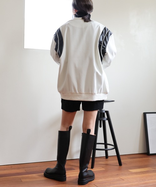 ULEULA（ウルア）の「ショルダーハイブリットスタジャン（スタジャン・レディース・アイボリー/ブラック・FREE）」の12枚目の写真