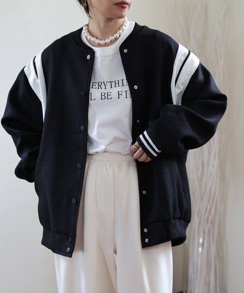 ULEULA（ウルア）の「ショルダーハイブリットスタジャン（スタジャン・レディース・アイボリー/ブラック・FREE）」の15枚目の写真