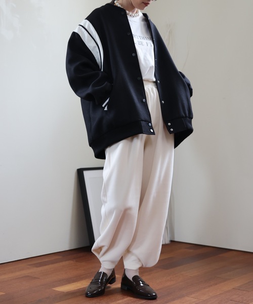 ULEULA（ウルア）の「ショルダーハイブリットスタジャン（スタジャン・レディース・アイボリー/ブラック・FREE）」の20枚目の写真