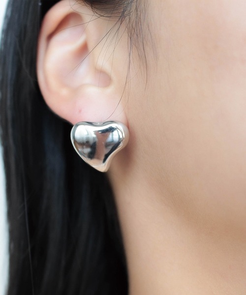 ebine(エビネ)の「金属アレルギー対応/Irregular Heart Piece/ サージカルステンレス/ピアス(ピアス(両耳用)・レディース・ゴールド/シルバー・FREE)」の9枚目の写真