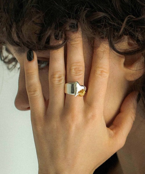 LAPUIS（ラピュイ）の「【LAPUIS】コイルハートリング 233-220103（リング・レディース・ゴールド/マルチ/シルバー・13/11/ 13）」の3枚目の写真