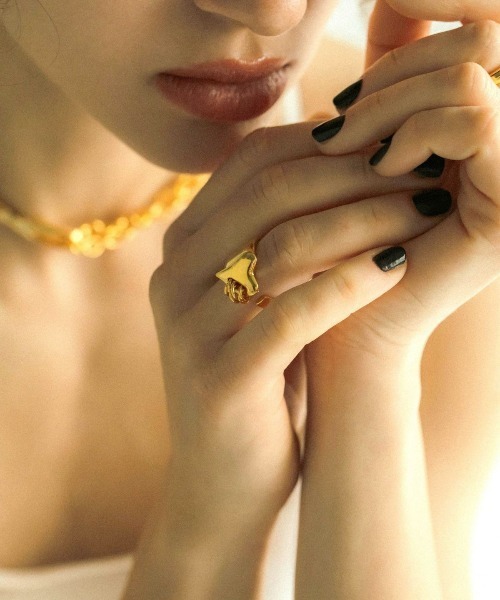 LAPUIS（ラピュイ）の「【LAPUIS】コイルハートリング 233-220103（リング・レディース・ゴールド/マルチ/シルバー・13/11/ 13）」の6枚目の写真