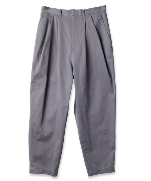 Dulcamara（ドゥルカマラ）の「チノチノオーバータックPT（チノパンツ・メンズ・ダークブラウン/オレンジ/ブルーグレー・2/1/0）」の2枚目の写真