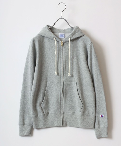 Champion（チャンピオン）の「Champion（チャンピオン）ブランドロゴワンポイント刺繍スウェットジップアップパーカー レディース（パーカー・レディース・ブラック/ライトブルー/オフホワイト/グレー/ナチュラル/ネイビー/サーモンピンク・M/L/XL）」の3枚目の写真