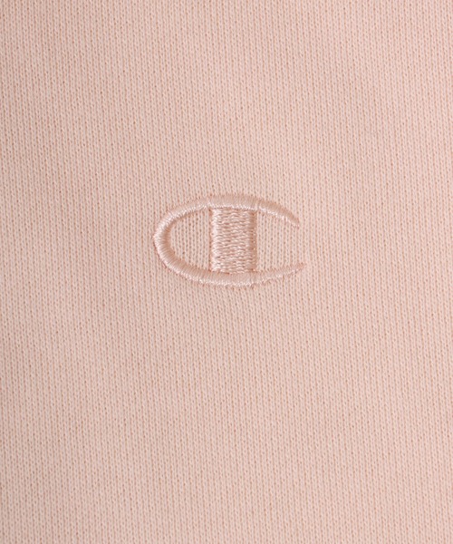 Champion（チャンピオン）の「Champion（チャンピオン）ブランドロゴワンポイント刺繍スウェットジップアップパーカー レディース（パーカー・レディース・ブラック/ライトブルー/オフホワイト/グレー/ナチュラル/ネイビー/サーモンピンク・M/L/XL）」の22枚目の写真