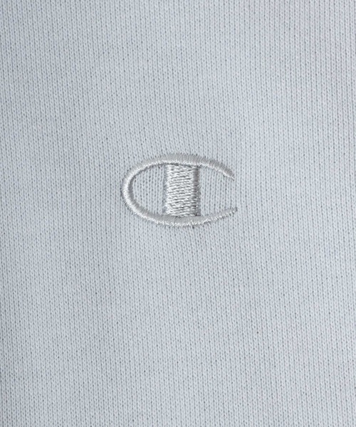 Champion（チャンピオン）の「Champion（チャンピオン）ブランドロゴワンポイント刺繍スウェットジップアップパーカー レディース（パーカー・レディース・ブラック/ライトブルー/オフホワイト/グレー/ナチュラル/ネイビー/サーモンピンク・M/L/XL）」の18枚目の写真