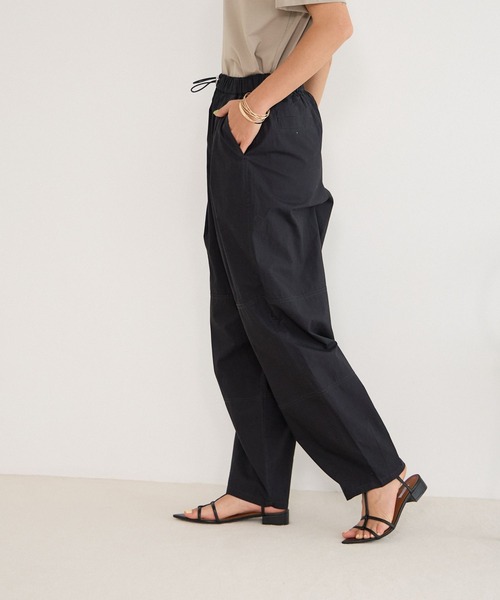 BAYFLOW（ベイフロー）の「[軽くて快適な穿き心地]キリカエイージーパンツ（その他パンツ・レディース・カーキ/ブラック/ベージュ/ブルー・X-SMALL/MEDIUM/SMALL）」の8枚目の写真