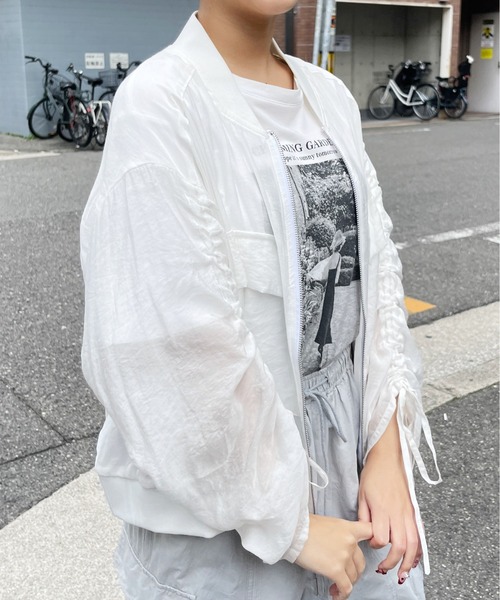 Meli rich（メリーリッチ）の「シアー袖ドロストMA-1（MA-1・レディース・オフホワイト・FREE）」の5枚目の写真