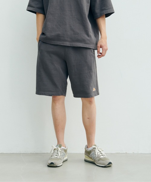 KELTY（ケルティ）の「Heavy Weight Half Pants/ヘビーウェイトハーフパンツ（その他パンツ・レディース・ベージュ/ホワイト/チャコールグレー/ブルー・M/L）」の2枚目の写真