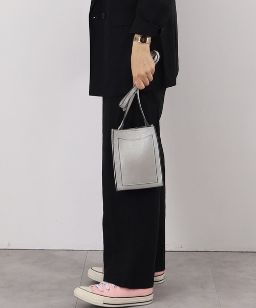 【再入荷！】 セール】【牛革】シュリンクレザーシンプルスクエアショルダー バッグ