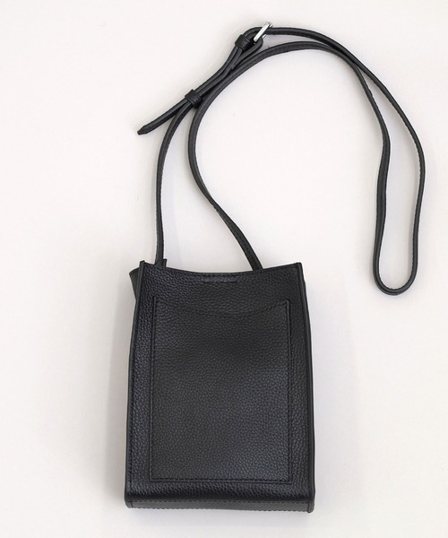 ☆ LEATHR COLLECTION ☆毎日に寄り添う、気軽に持てるレザー