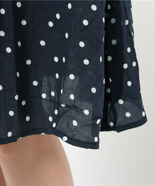 CIAOPANIC（チャオパニック）の「【Ciaopanic】　ドット柄ロングSH/OP（ワンピース・レディース・ネイビー/ブラック・FREE）」の6枚目の写真