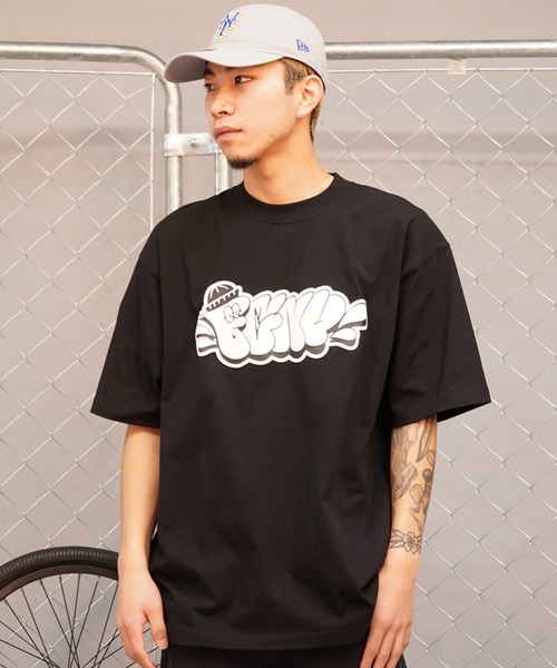 FORGET NEVER(フォーゲットネバー)の「【ムラサキスポーツ限定】FORGET NEVER/フォーゲットネバー 半袖Tシャツ 発泡プリント オーバーサイズ 242OO1ST202FN(Tシャツ/カットソー・メンズ・ブラック/ブラウン/ホワイト・L/M/XL)」の15枚目の写真